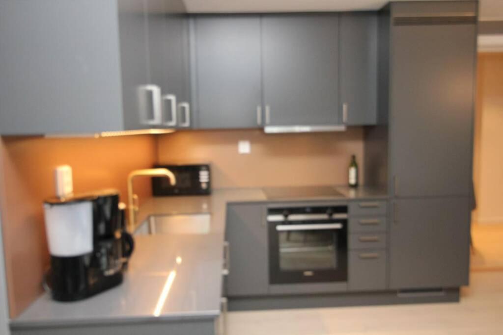 Nordic Host Apts - Opera House, Munch And Maaemo / 2Bd City Center Осло Екстериор снимка